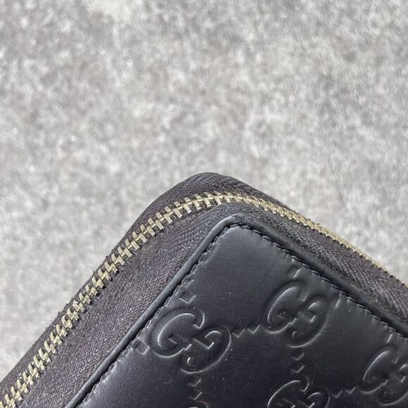 Gucci Black Monogram Leather Zip Wallet Interlocking GG Zipper Pull - Picture 3 of 14